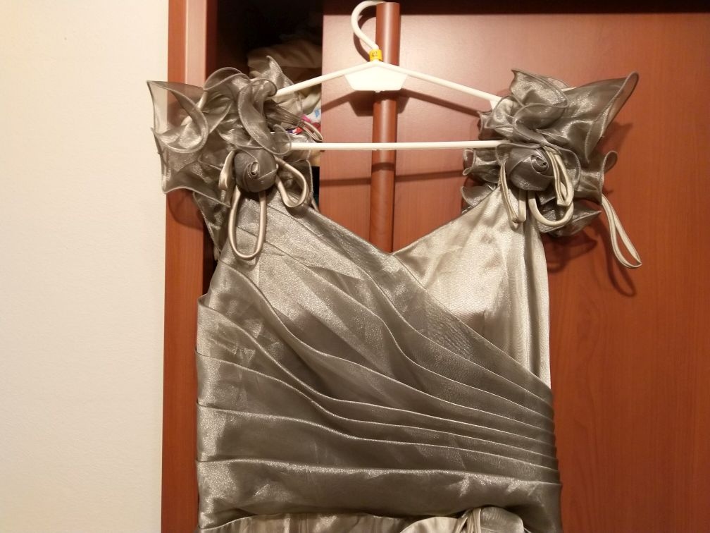 Nádherné spoločenské šaty - 2