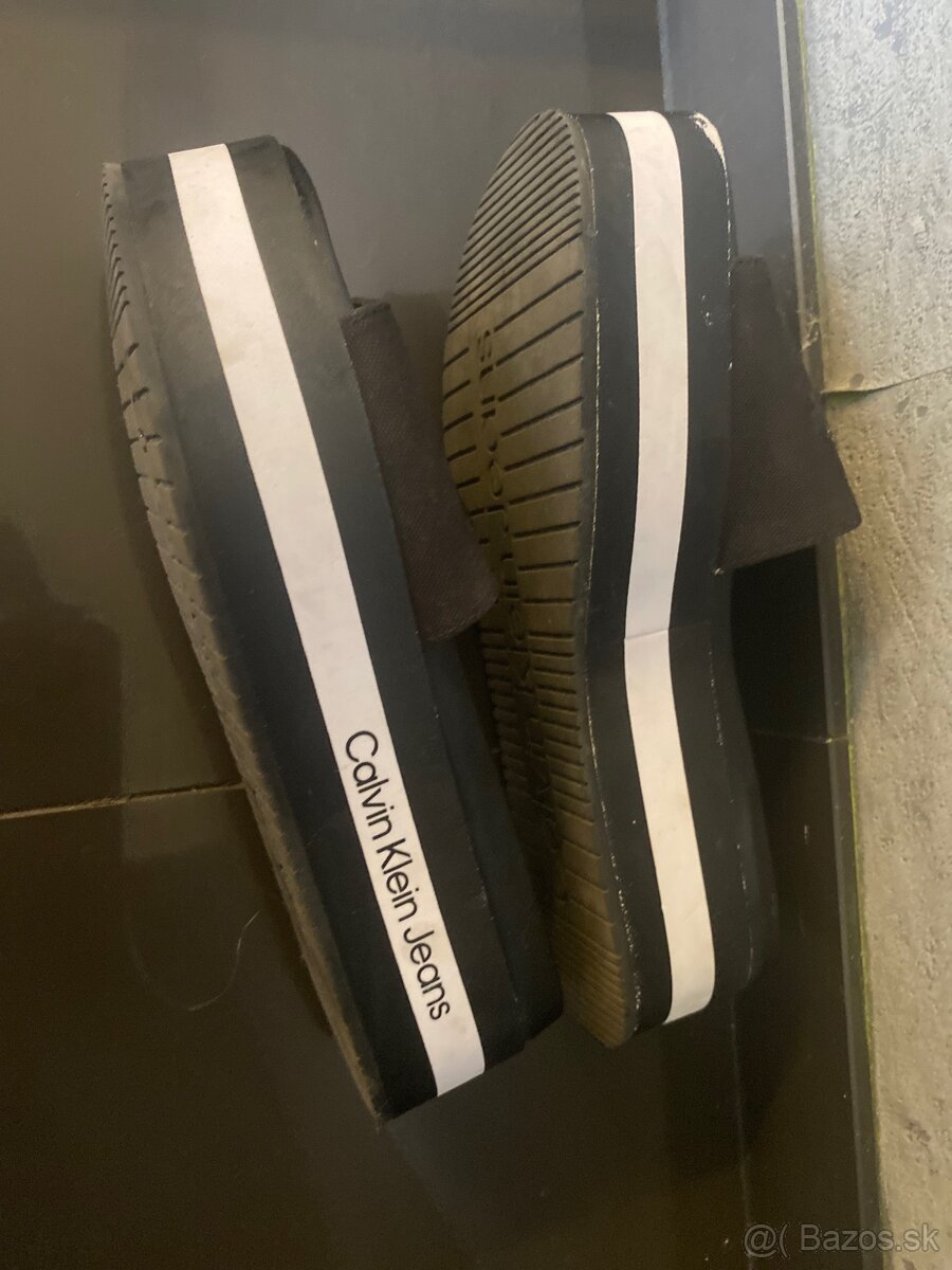 Slapky Calvin Klein - 2