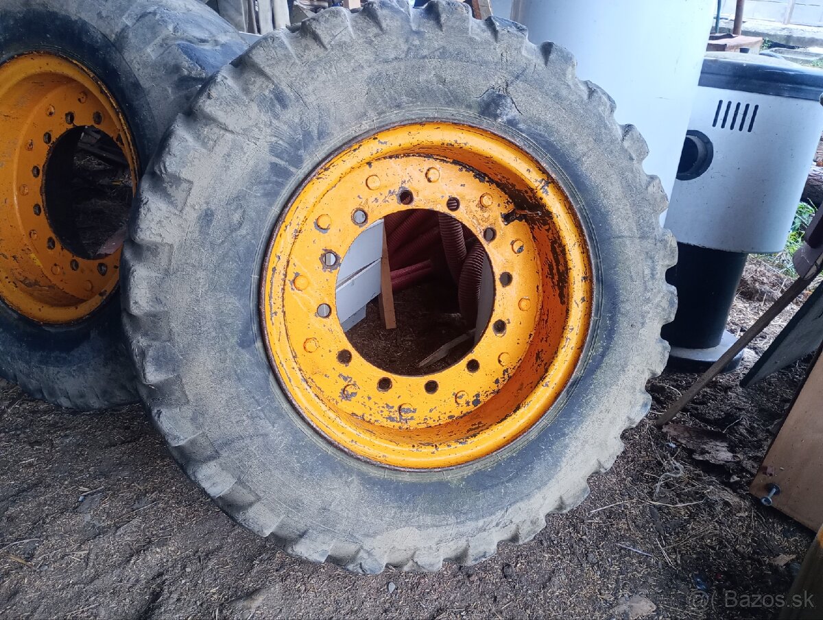 Pneumatiky 15,5-25 - 2