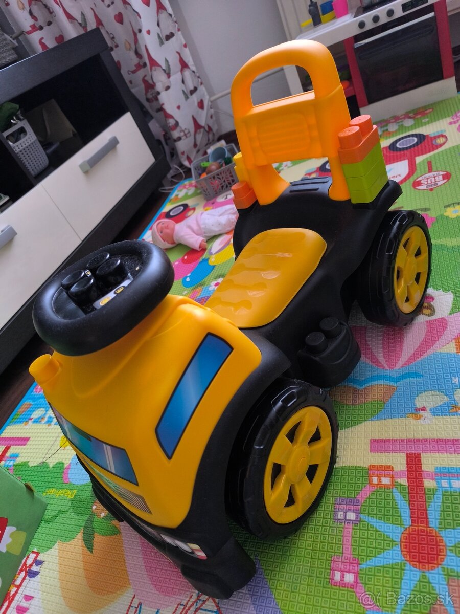 Odrážadlo auto - 2