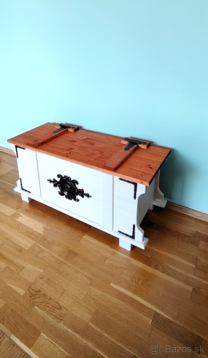 Vidiecka truhlica - 2