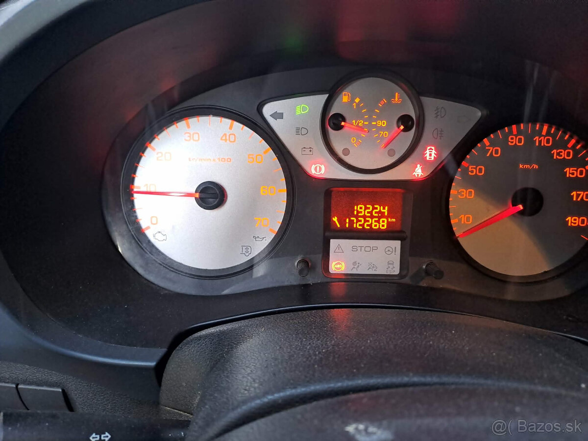 Peugeot partner BB skriňová dodávková - 2