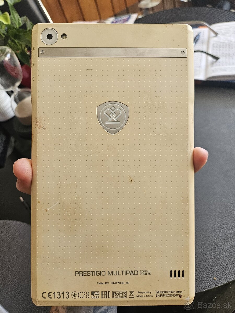 Prestigio multipad consul 7008 4G - 2