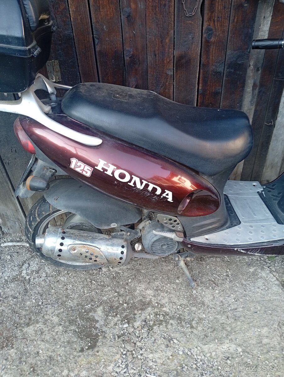 Skuter Honda - 2