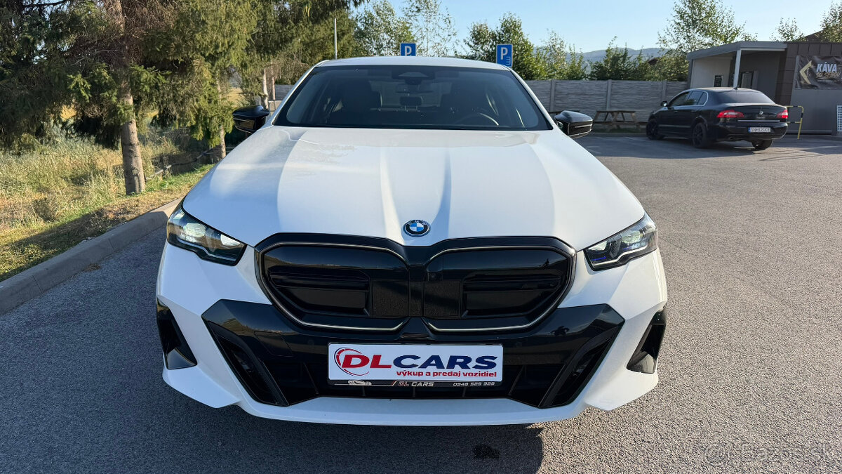 BMW i5 eDrive40 :: odpočet DPH :: - 2