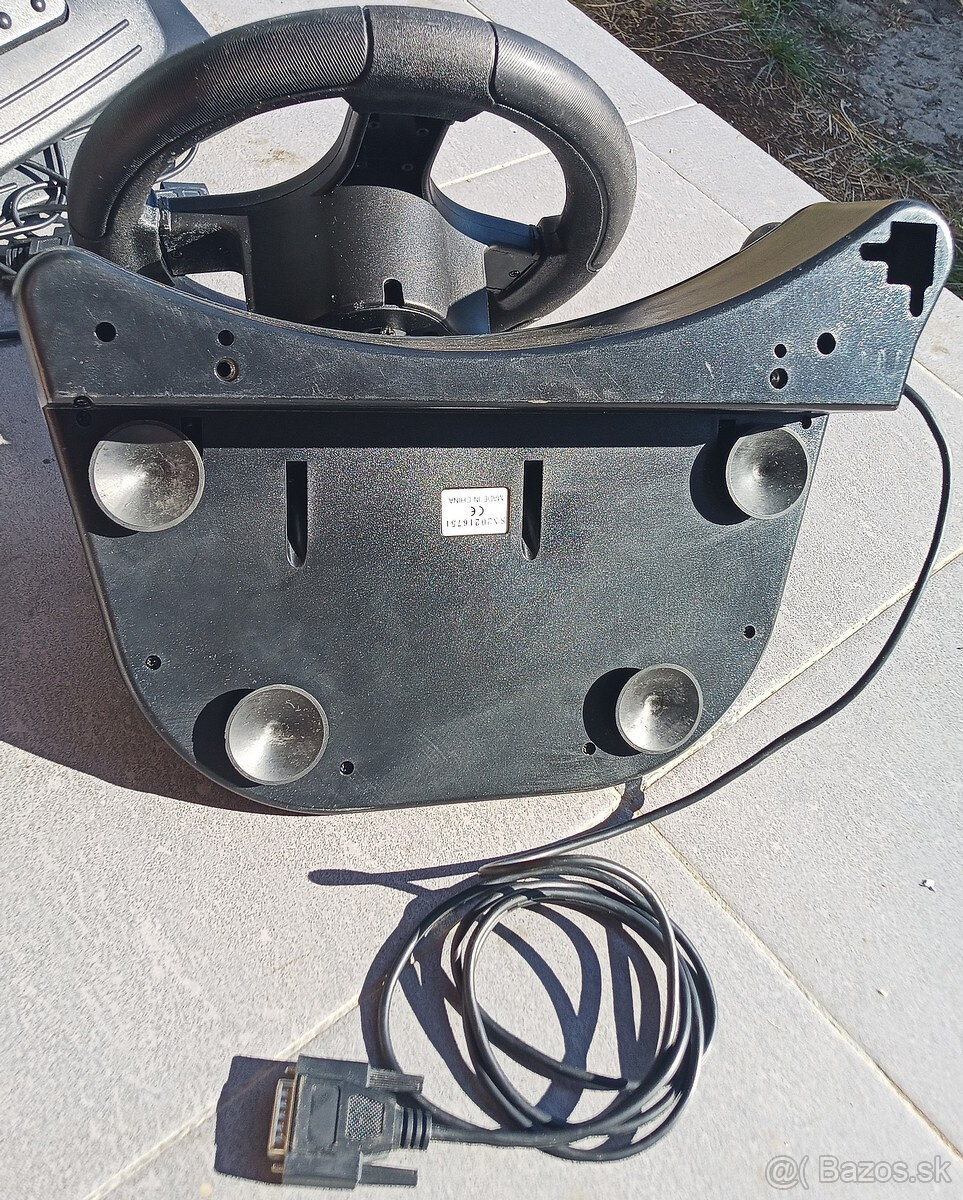 PC volant s pedálmi Thunderwheel Plus - 2