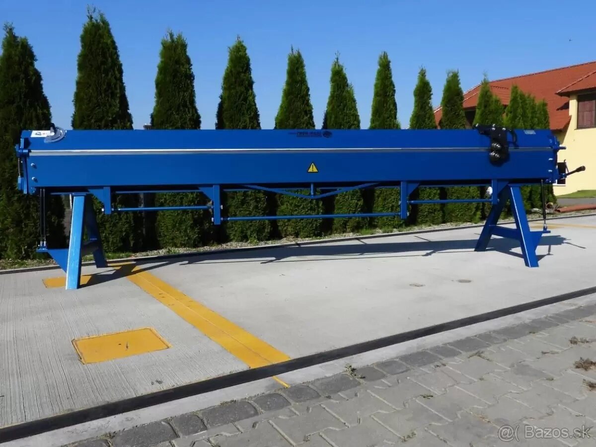 Ohýbačka, ohýbačka, lemovačka na plech, 4 m - 2