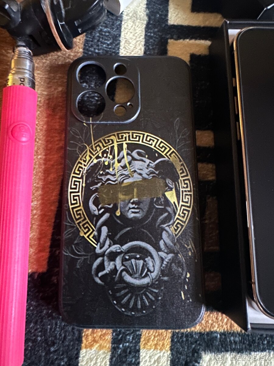 Apple iPhone 13 Pro + príslušenstvo s hodinkami - 2