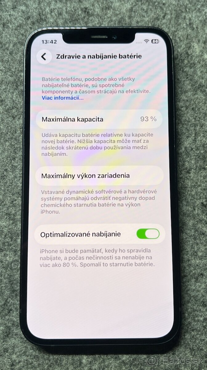 iPhone 12 64GB – čierny, top stav, 93% batéria - 2