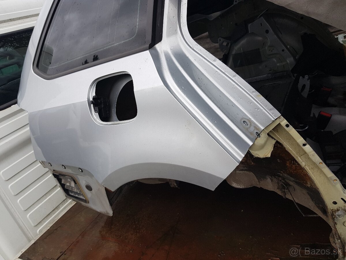 Octavia 3 combi zadný pravý blatník rok 12-17 - 2