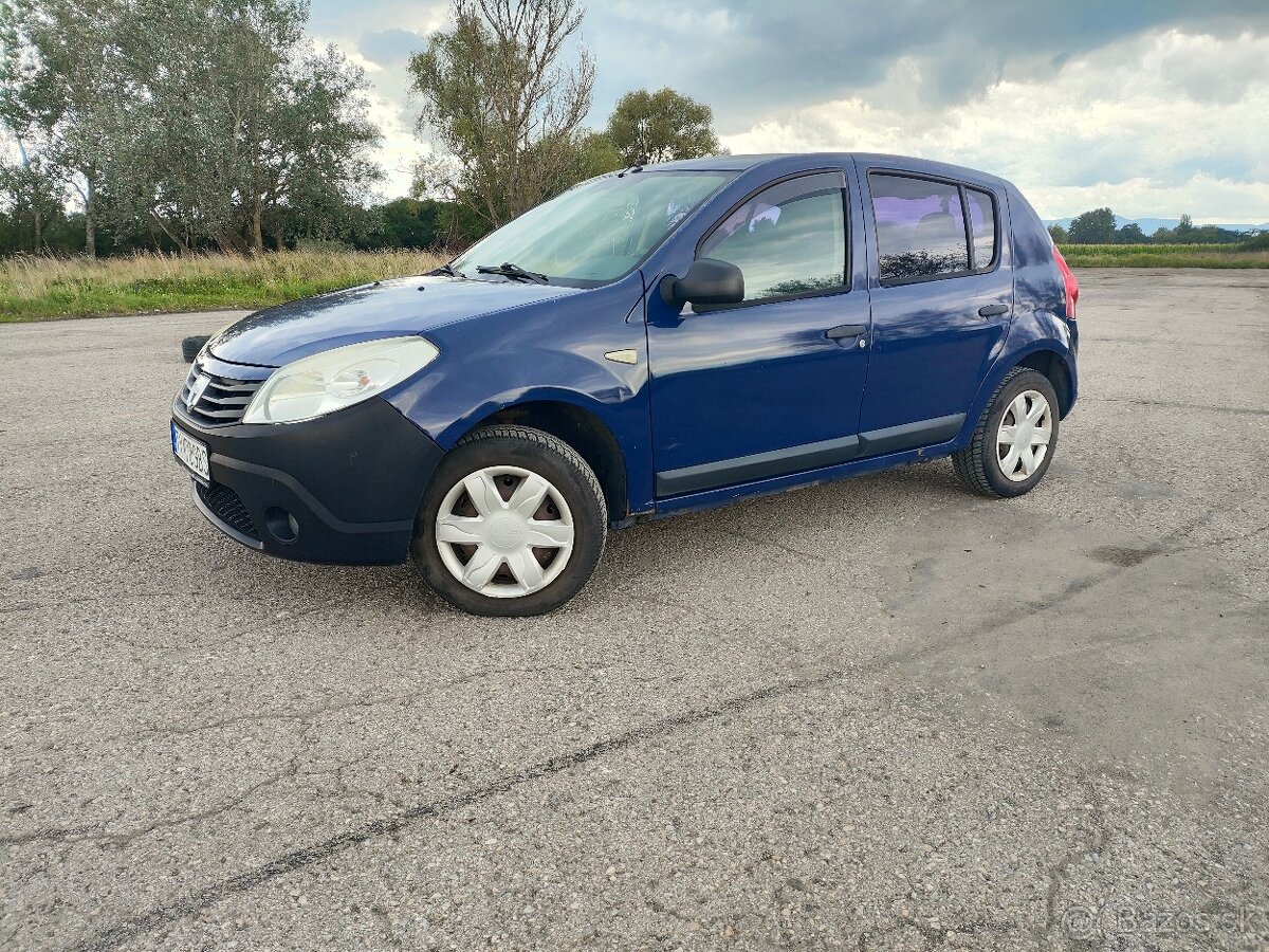 Dacia Sandero - 2