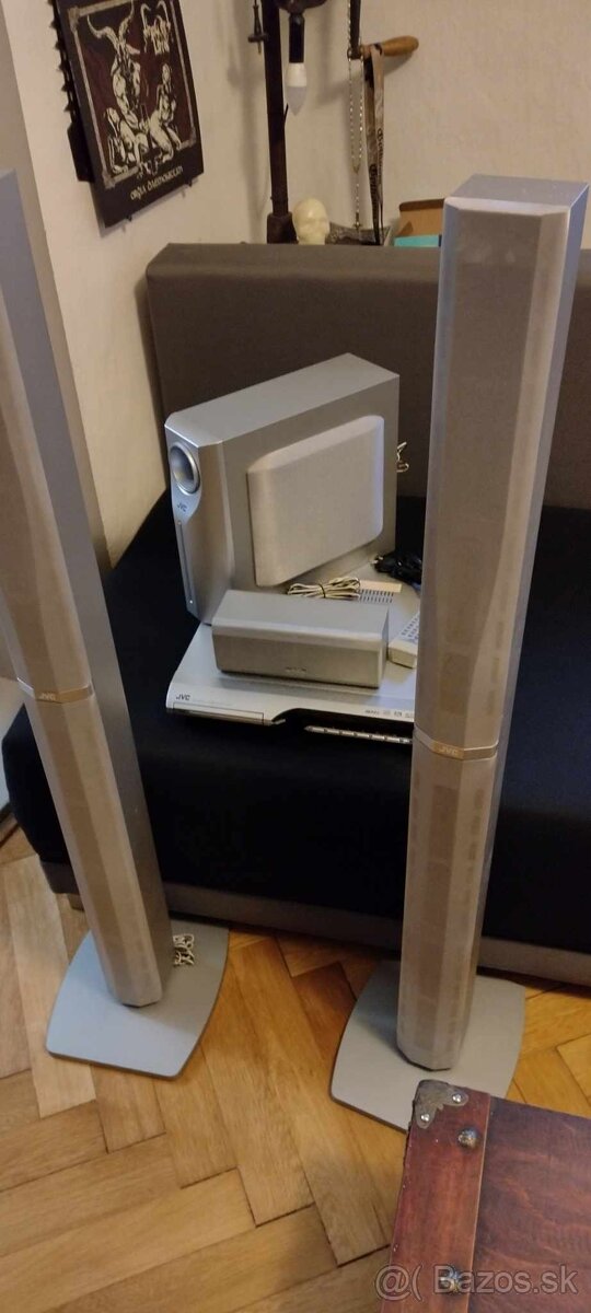 Domáce kino JVC - 2