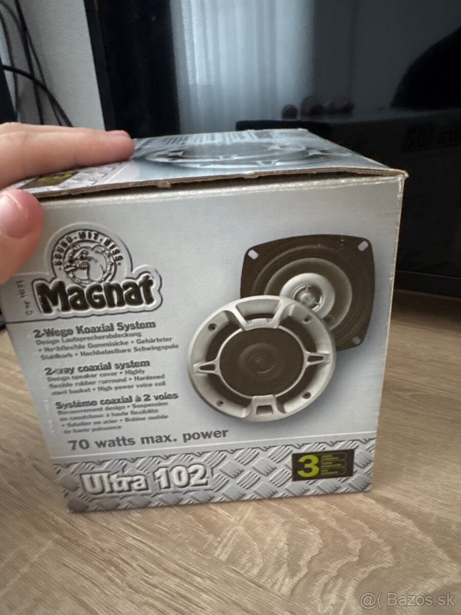 Magnat Ultra 102 Reproduktory - 2