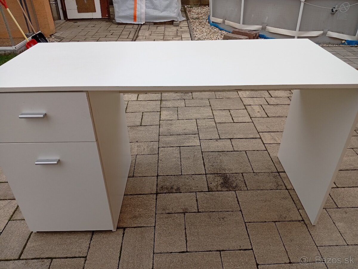 Písací stôl - 2
