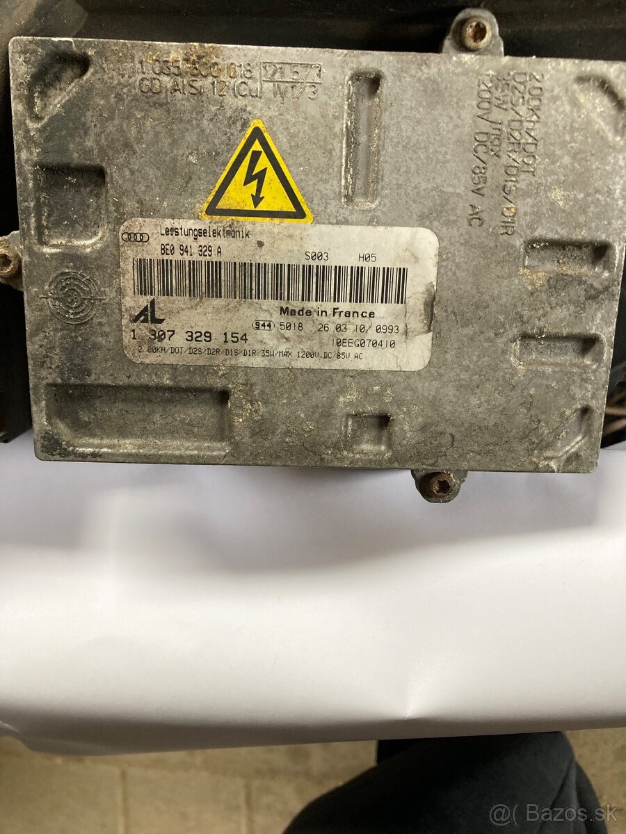 Xenony Audi a4 b7 - 2