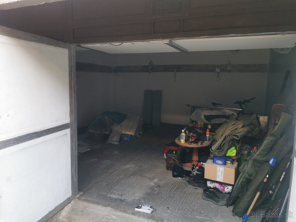 Garáž Dudvážska ulica Bratislava P. Biskupice - 2