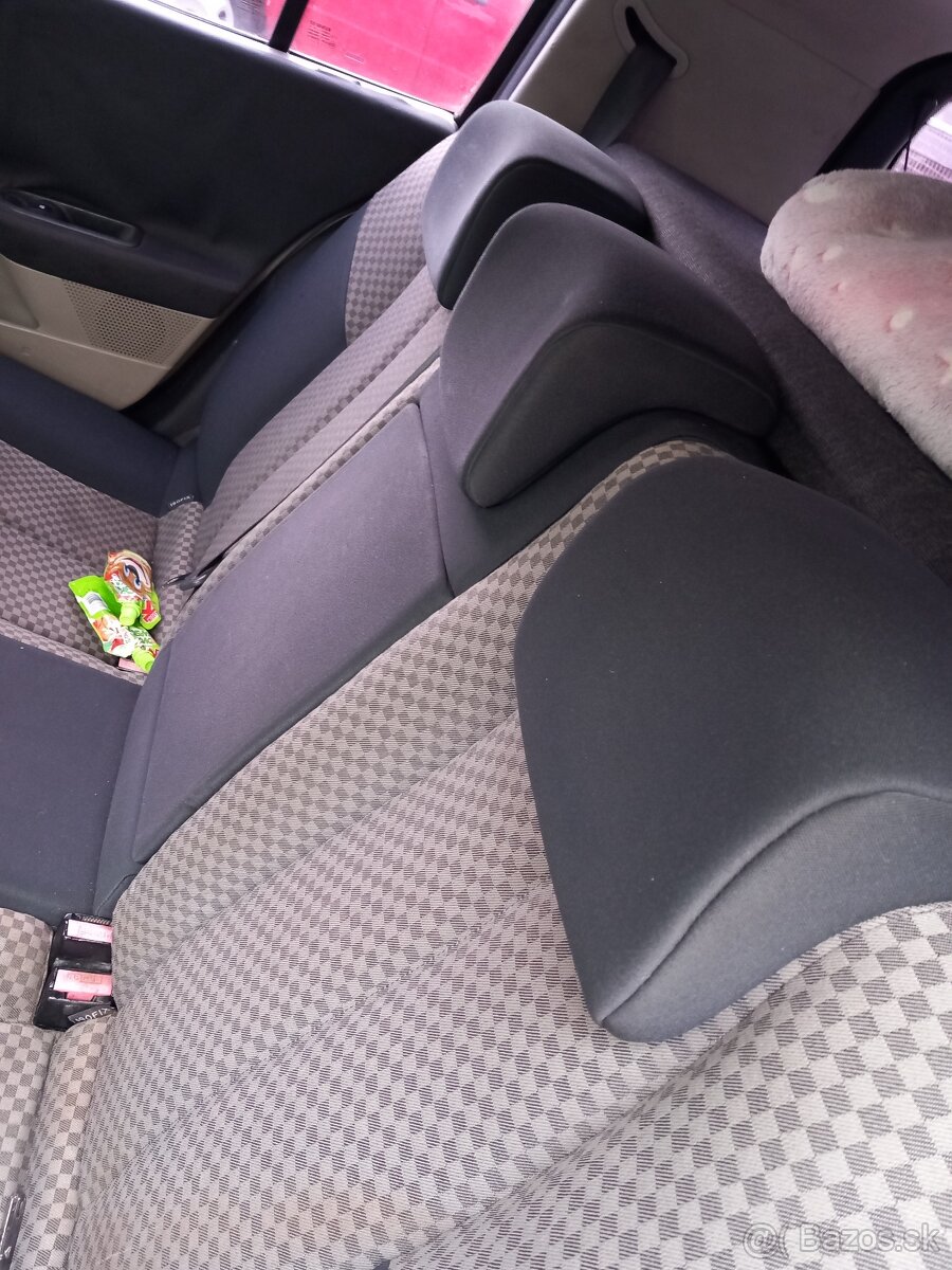 Predám Renault Megane 1.4 72kw Benzin/LPG - 2