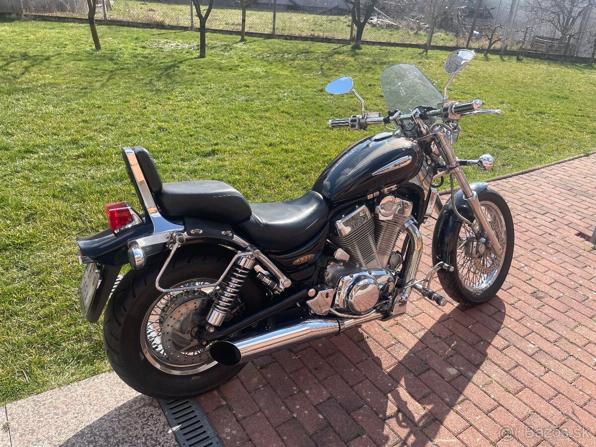 Suzuki intruder VS1400 - 2