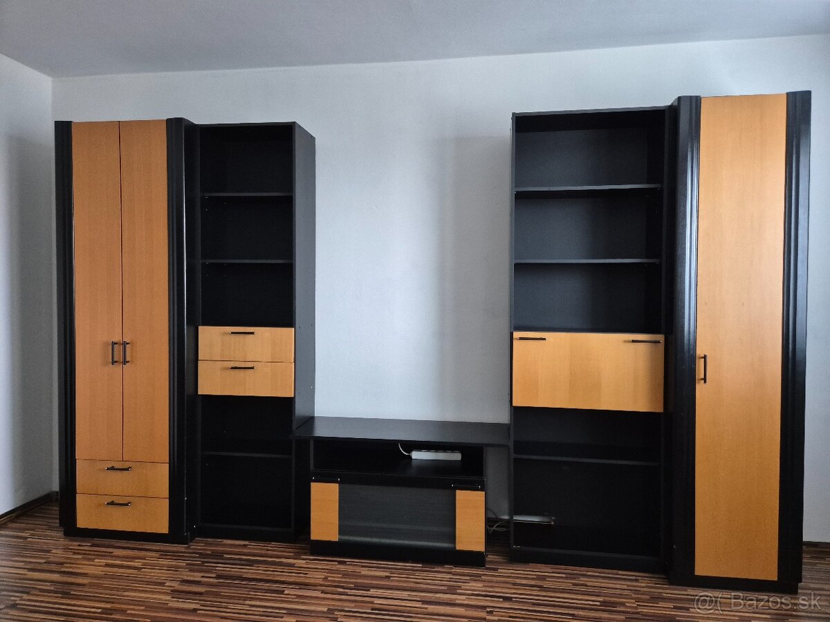 Obývacia stena ako za odvoz - 2