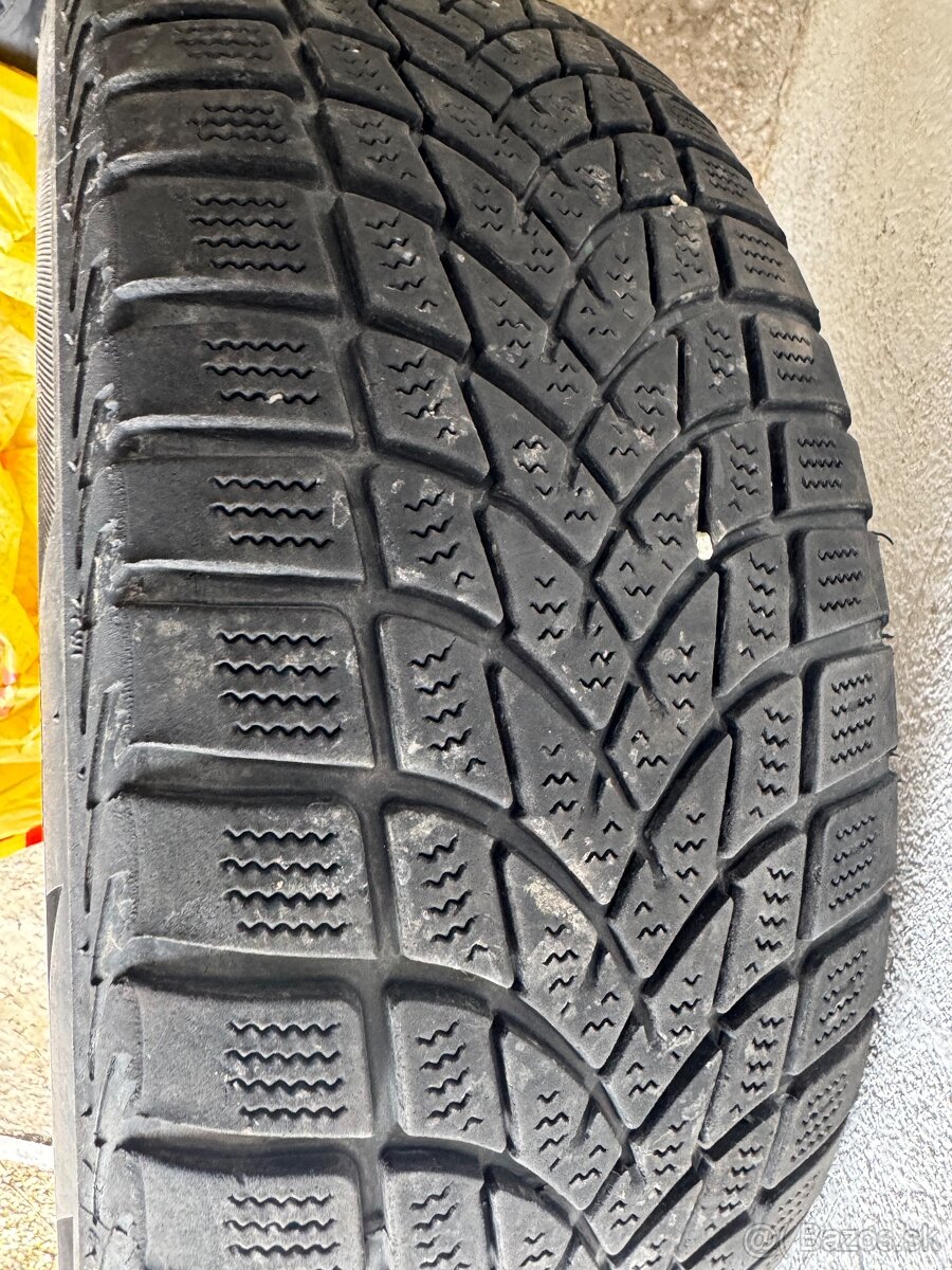 215/55 R16 Pneu s diskami Ford mondeo - 2