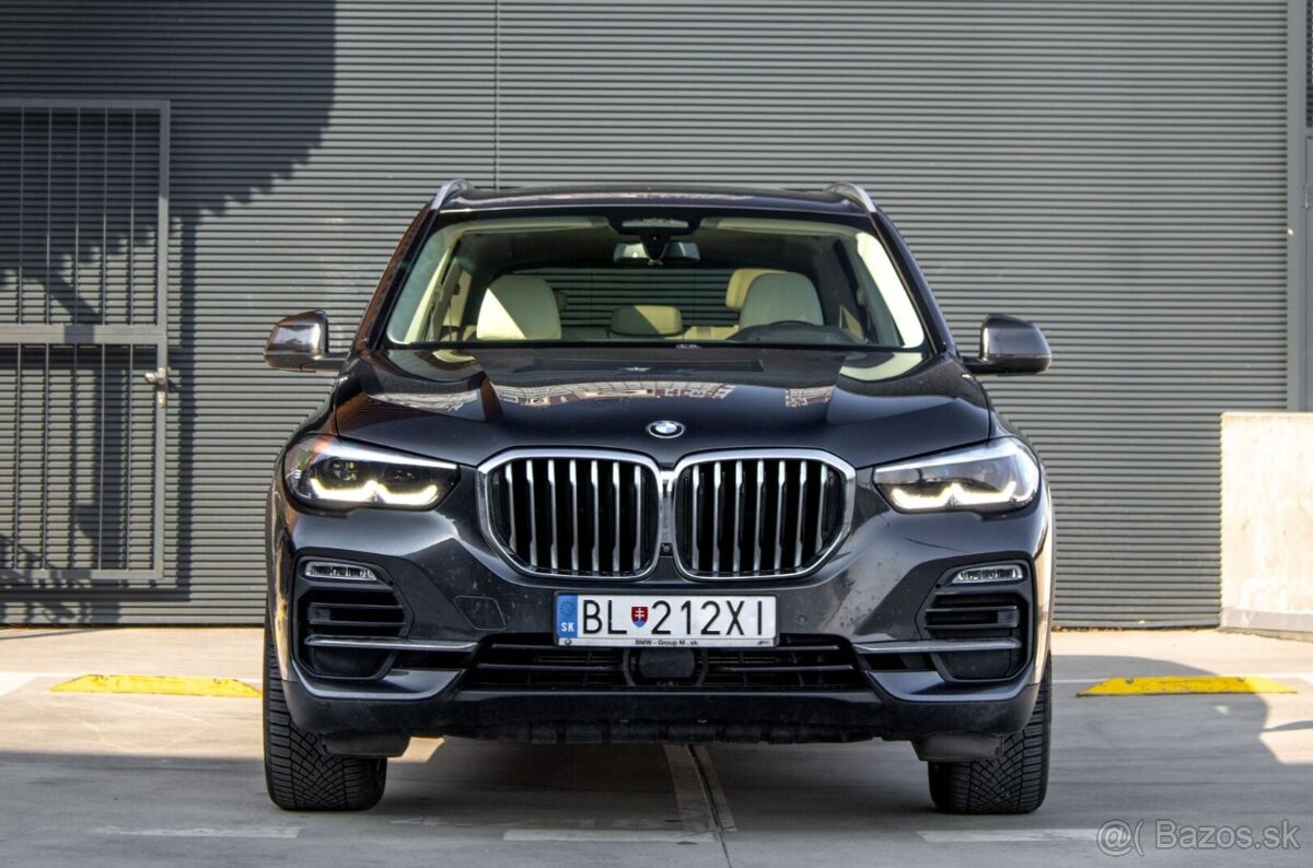 BMW X5 xDrive40i A/T 2019 - 2