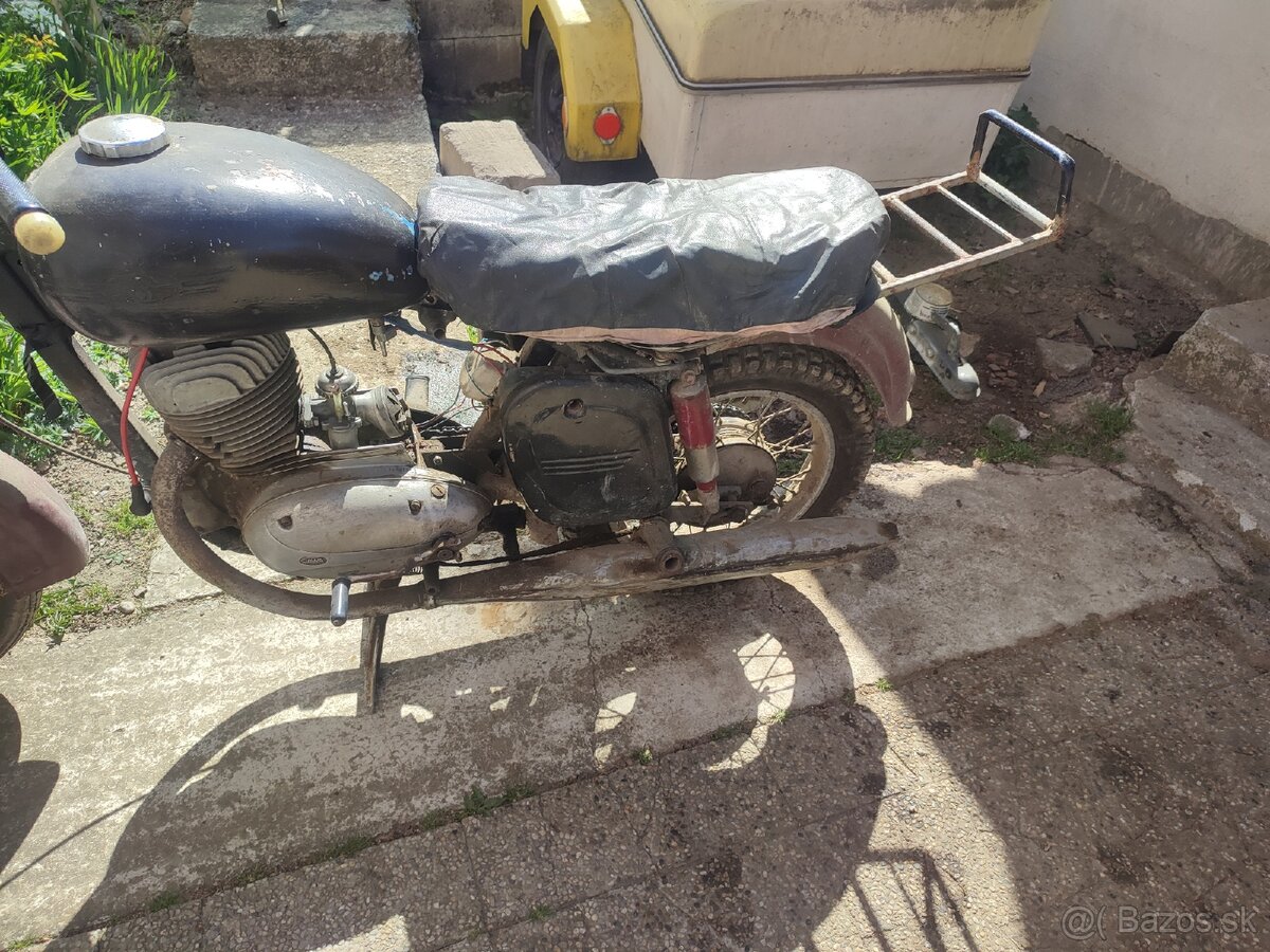 Jawa 250 - 2