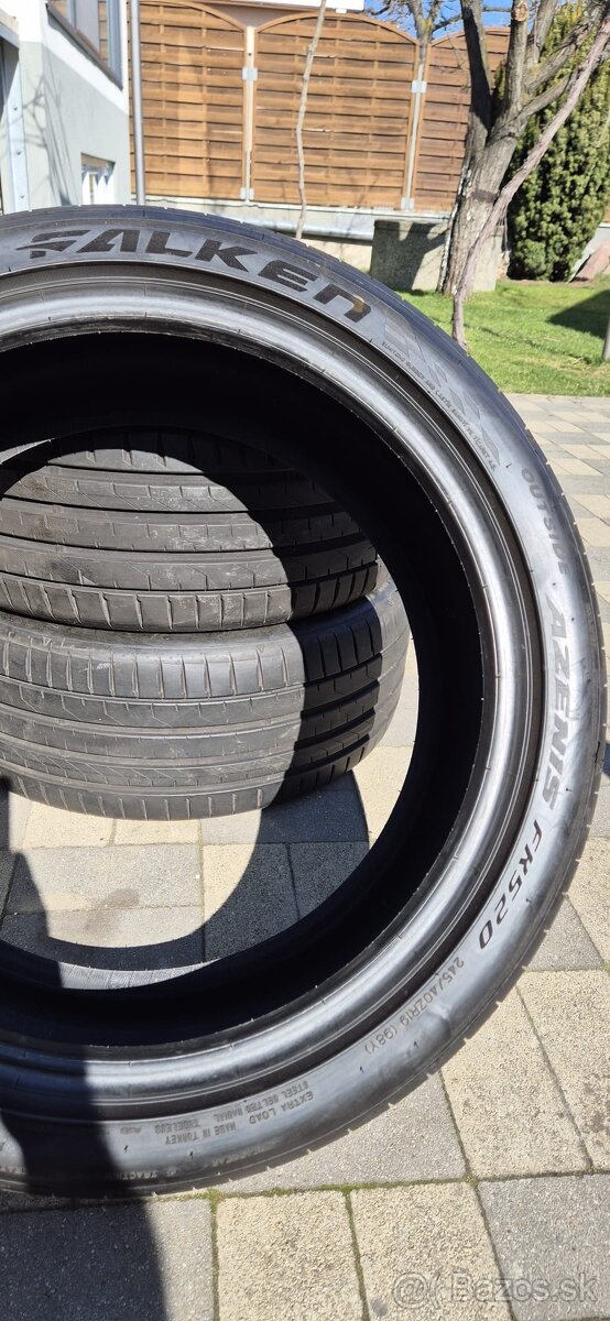 Falken azenis FK520 245/40 r19 98Y - 2