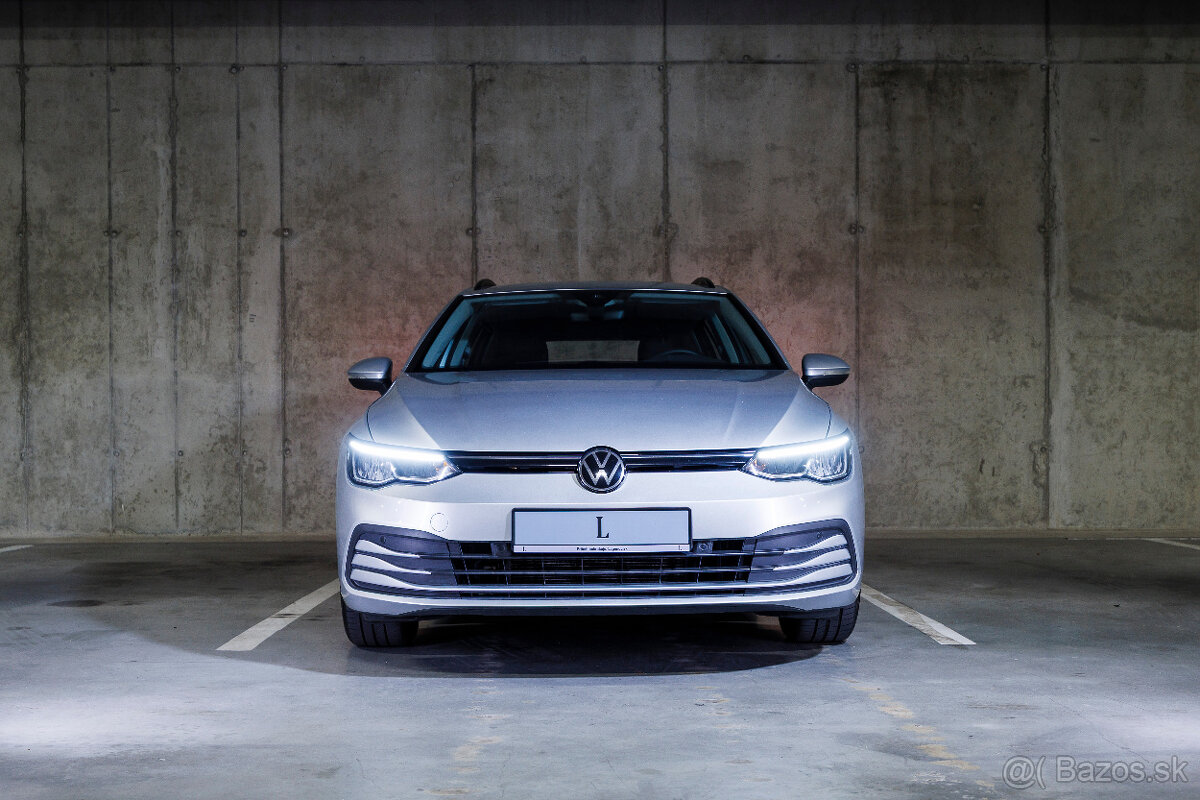 VW Golf Variant 2.0 TDI model 2022, manuál, ťažné, DPH - 2
