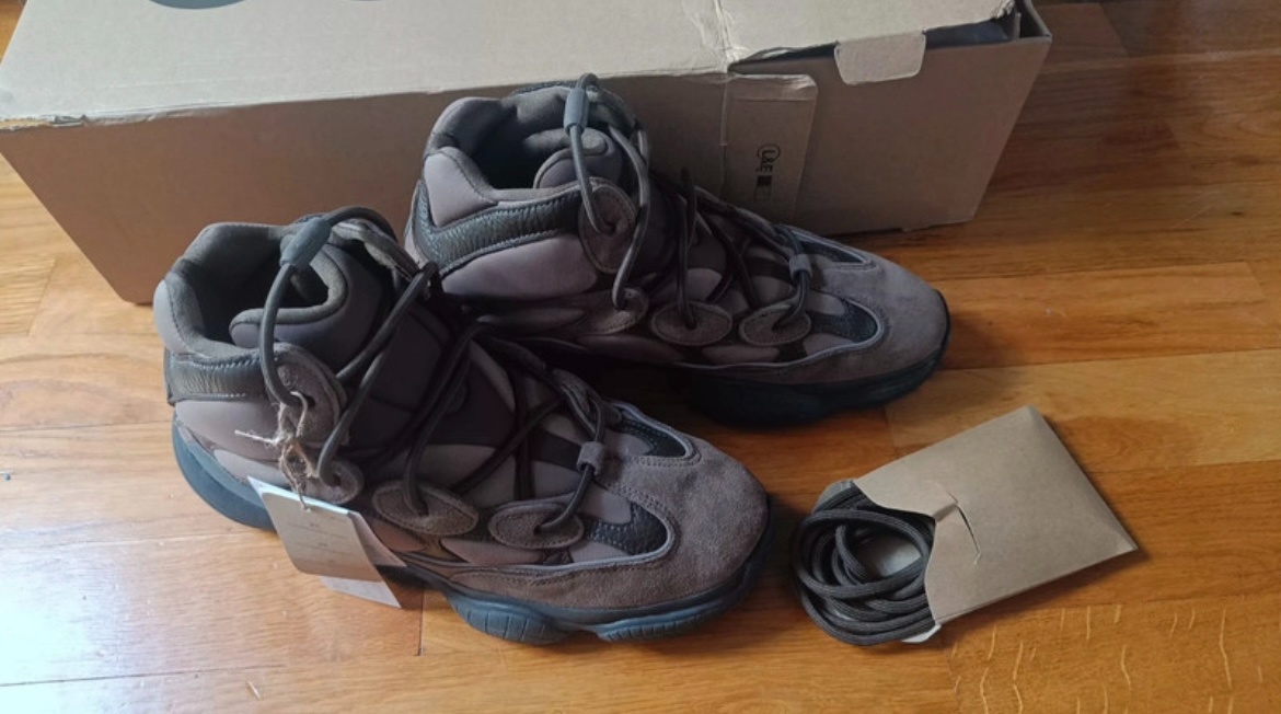 Yeezy adidas 500 44 2/3 - 2