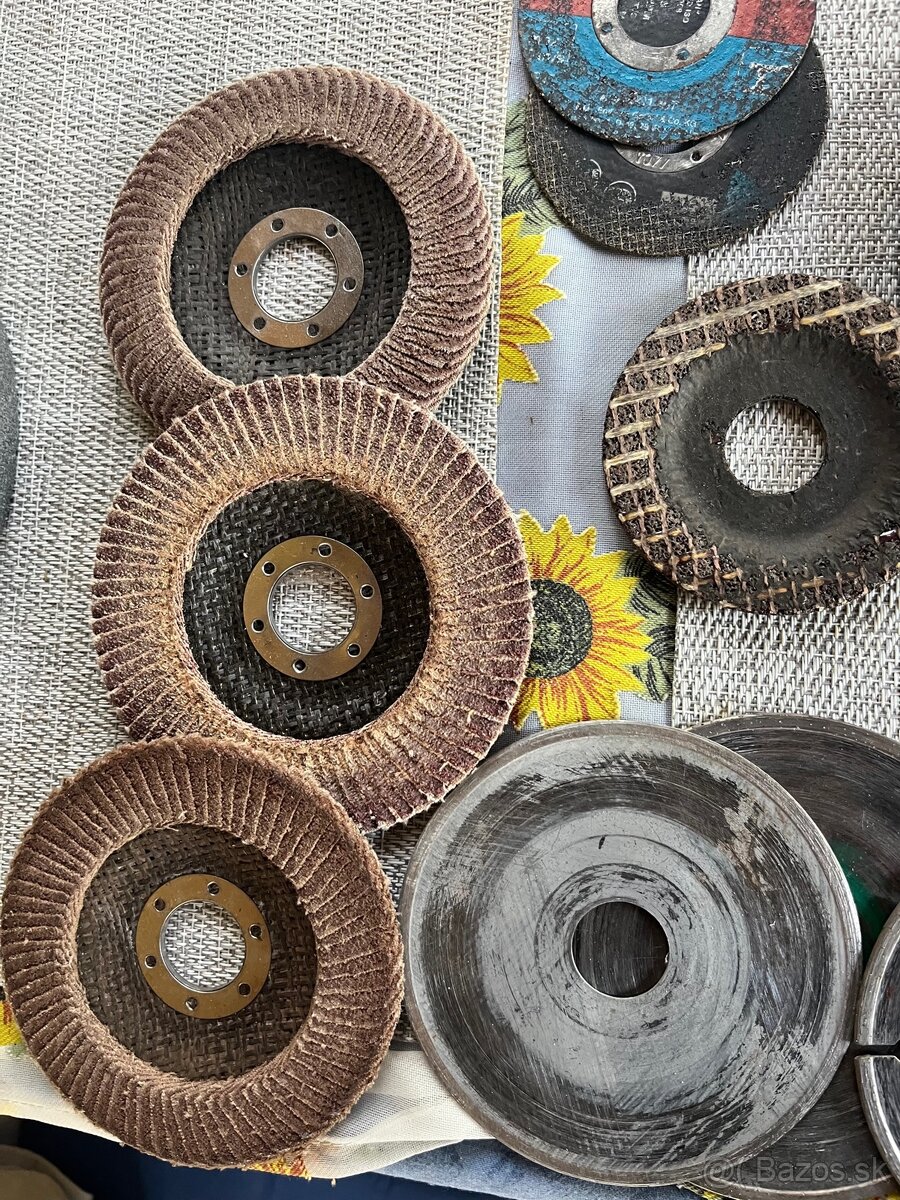 Rôzne kotúče: diamantové, rezacie a šmirgľové - 2