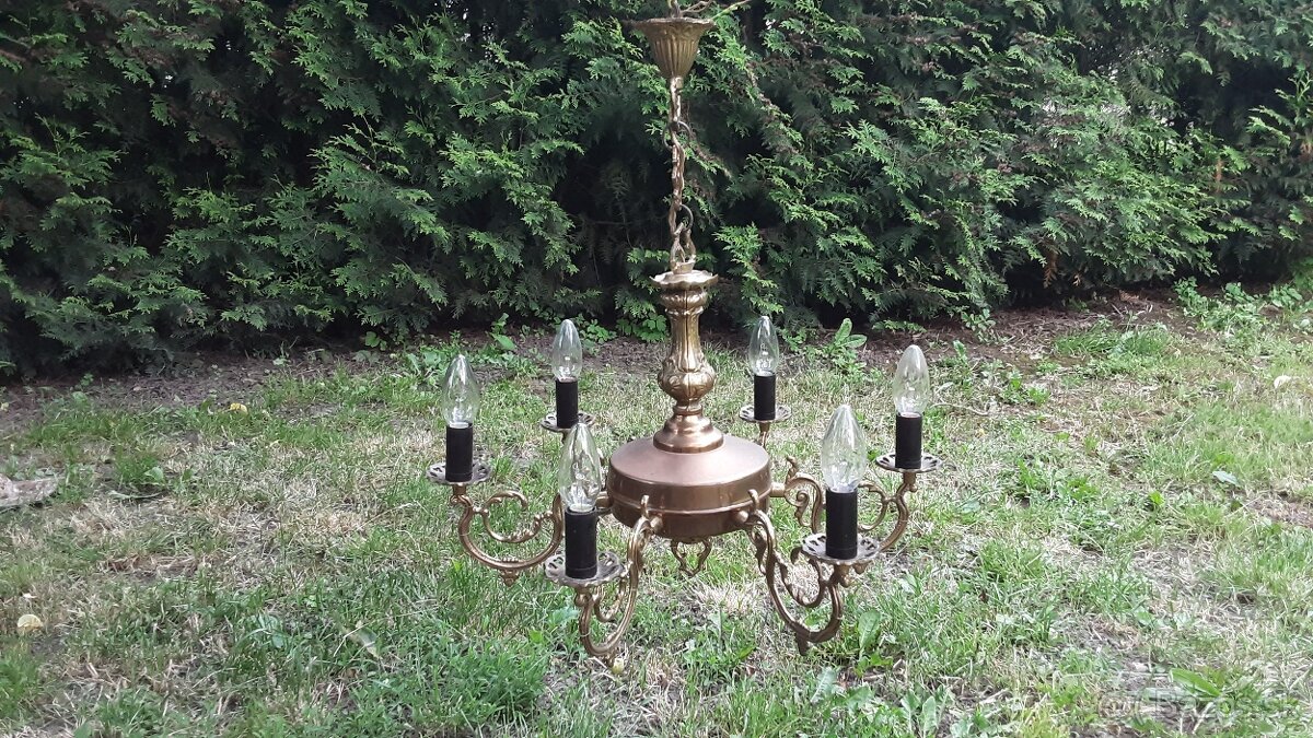 Staré lustre... - 2