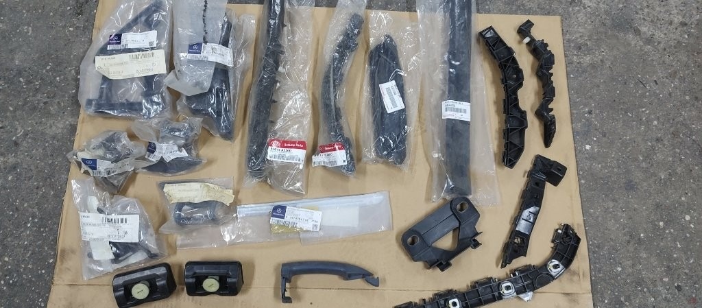 Toyota Kia Mercedes - Drziak naraznika naraznik - 2