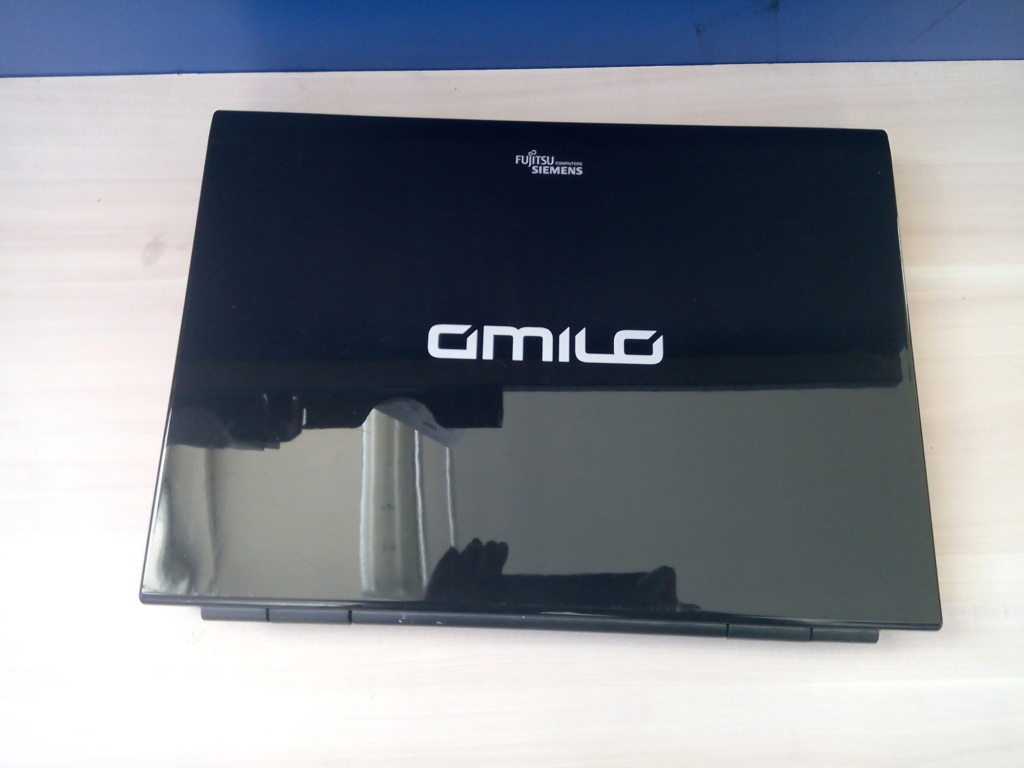 predám notebook FUJITSU SIEMENS AMILO PI3525. - 2