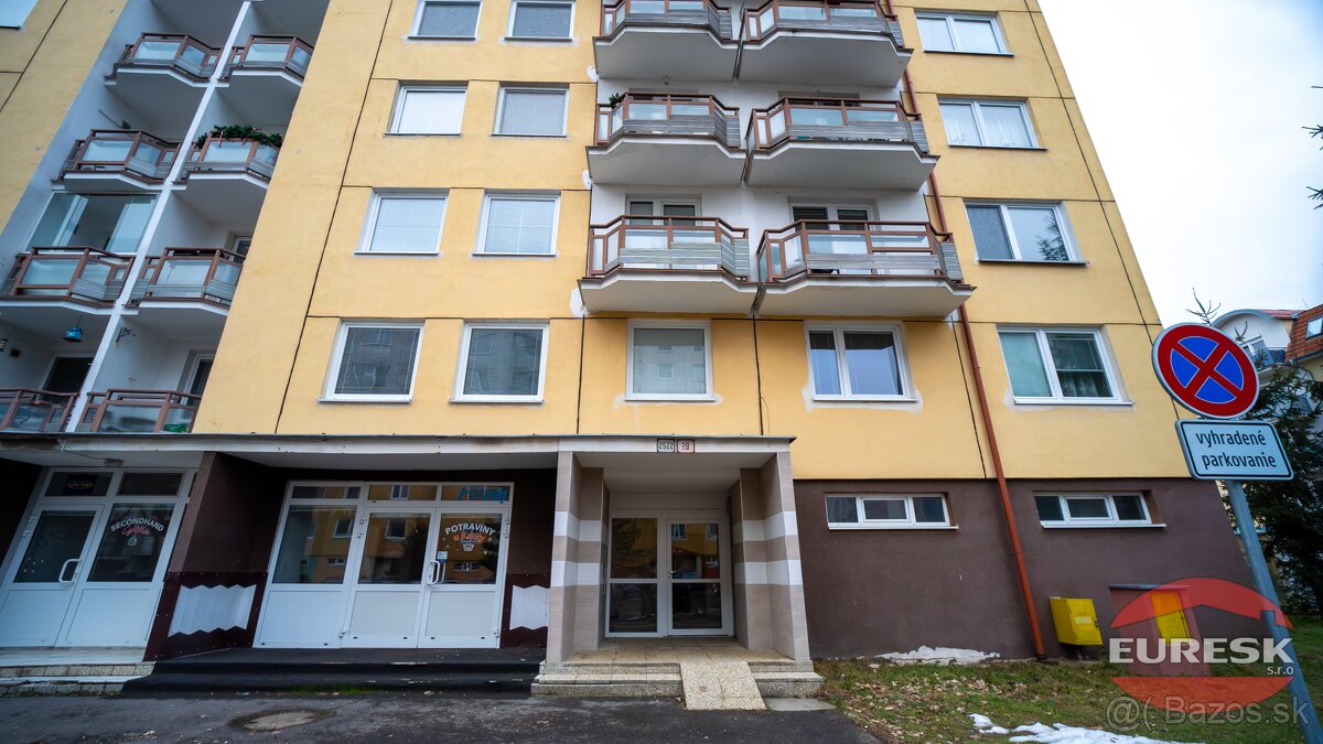 Na predaj 3-izbový byt v Humennom. - 2