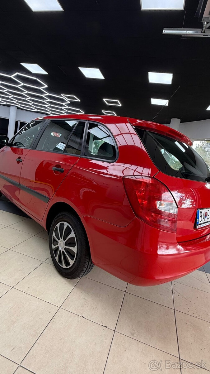 ⭐️ŠKODA Fábia Combi II - serv.knižka⭐️ - 2