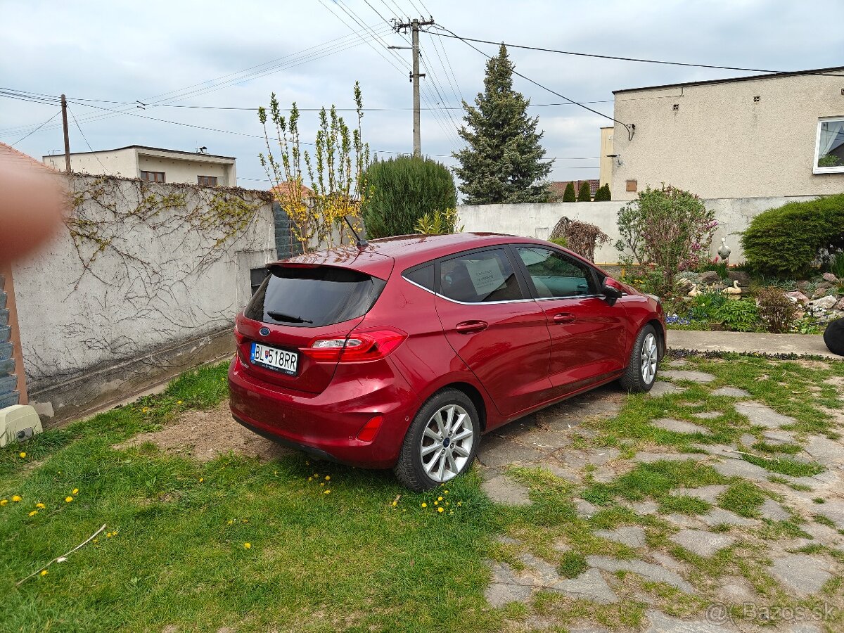 Predam Ford fiesta 1.5 tdci VII - 2