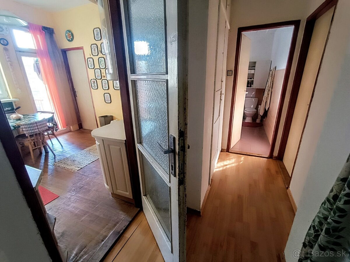 Exkluzívny 4-izbový byt v historickom srdci mesta - Žilina - 2