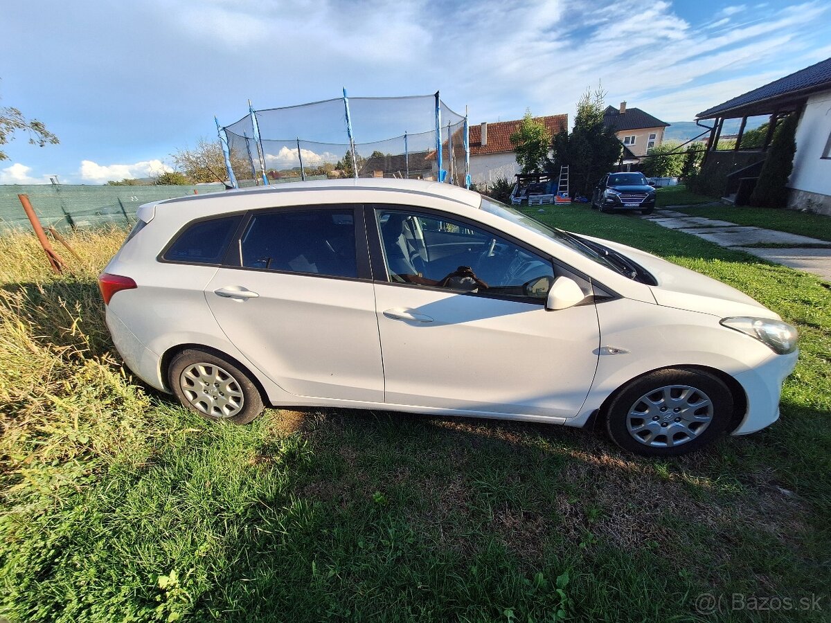 Hyundai i30 1.4 crdi - 2