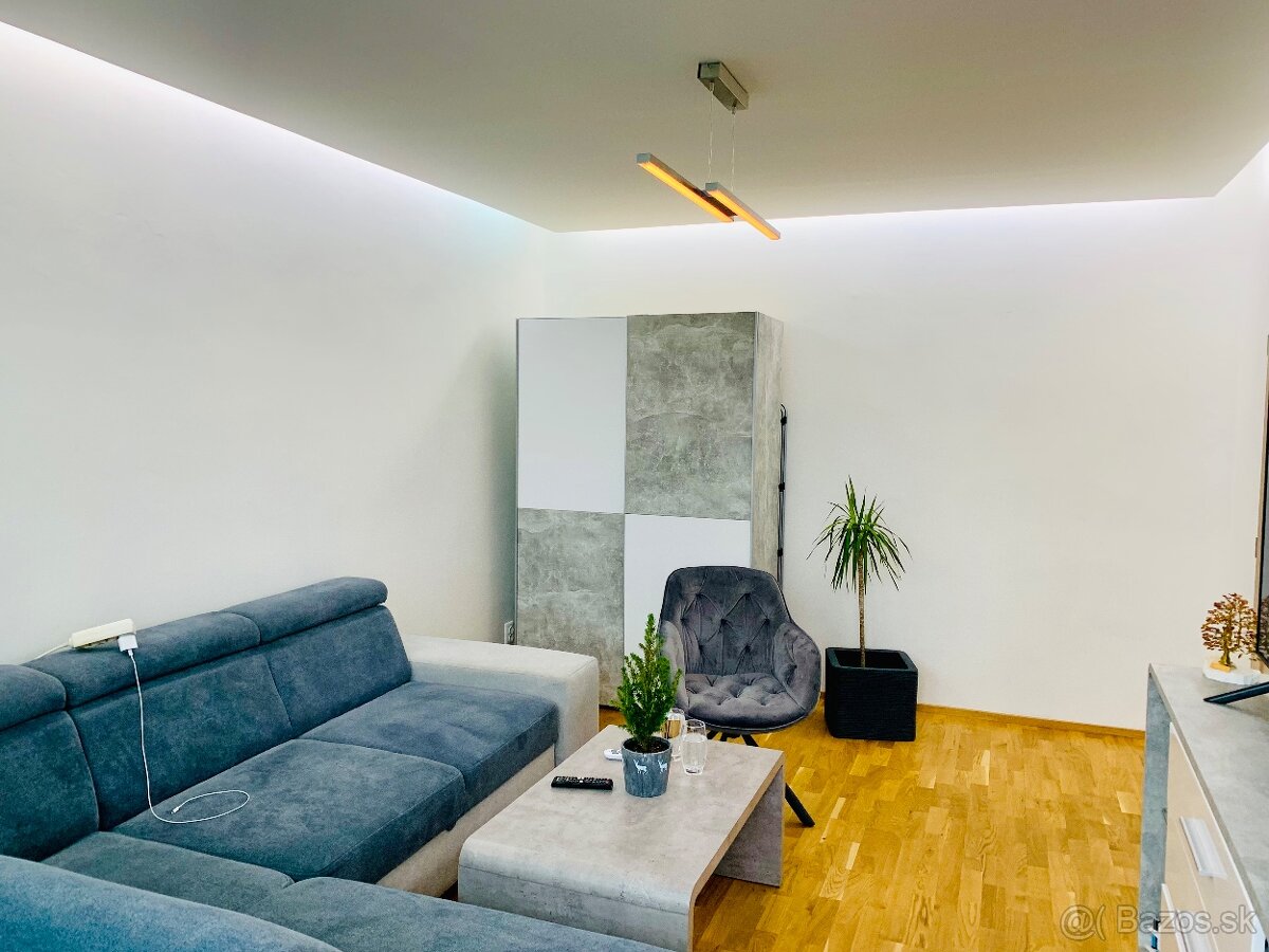 Ponúkam na prenájom 1-izbový byt, Prešov, Mukačevská Ul. - 2