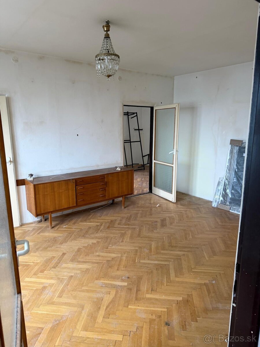 3 izb. byt, Muškátova ul. - 2