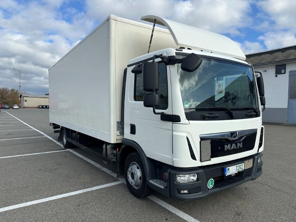 MAN TGL 12.250 , skříň, čelo, klima E6 - 2