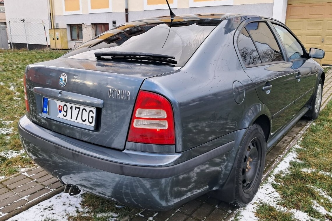SKODA OCTAVIA I 1.6 75KW - 2