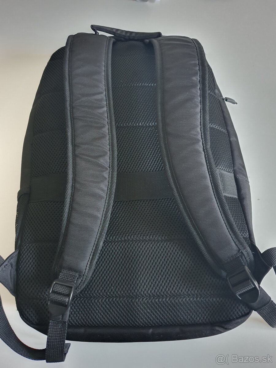 Lenovo ThinkPad Essential 16" Backpack (Eco) batoh na lapto - 2