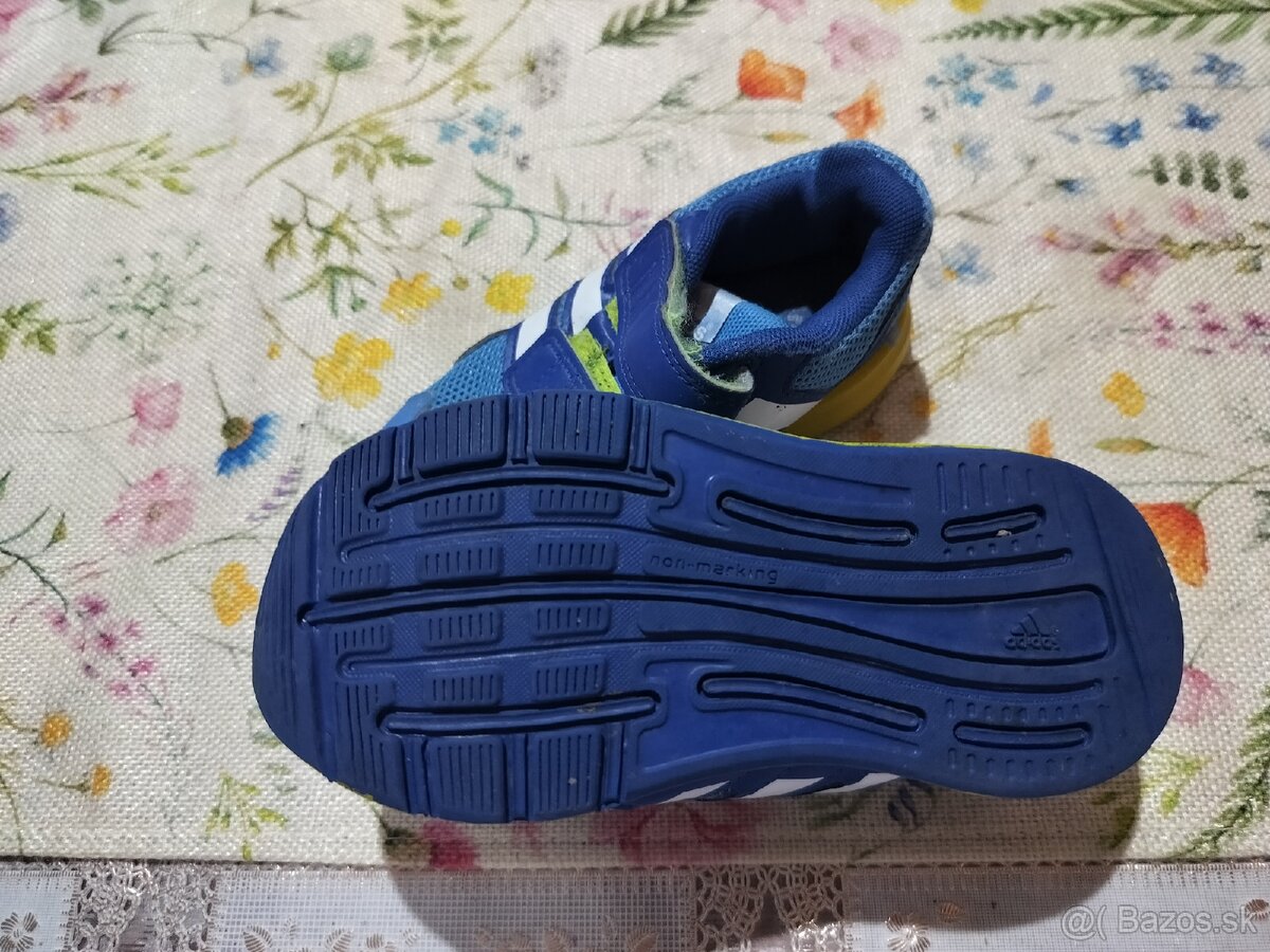 Chlapčenské detské botasky Adidas - 2