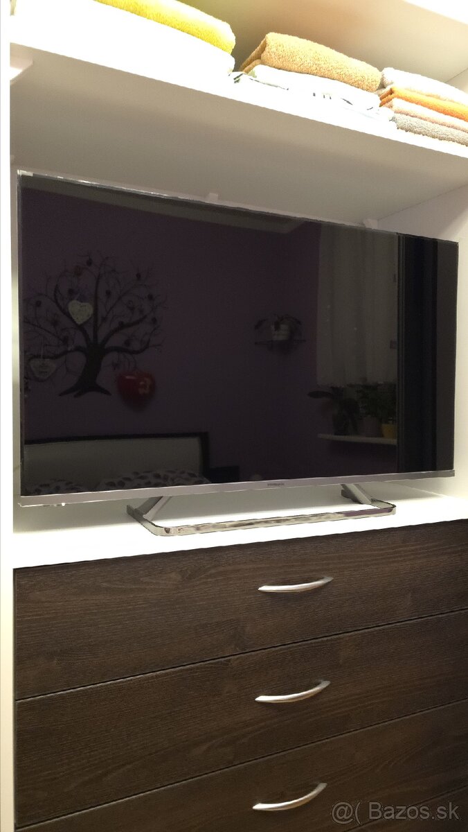 Televizor Panasonic HX800 4K UltraHD - 2