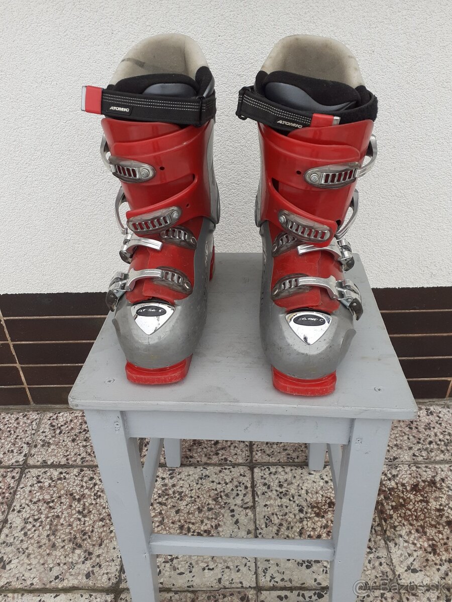 Lyžiarky Atomic - 2