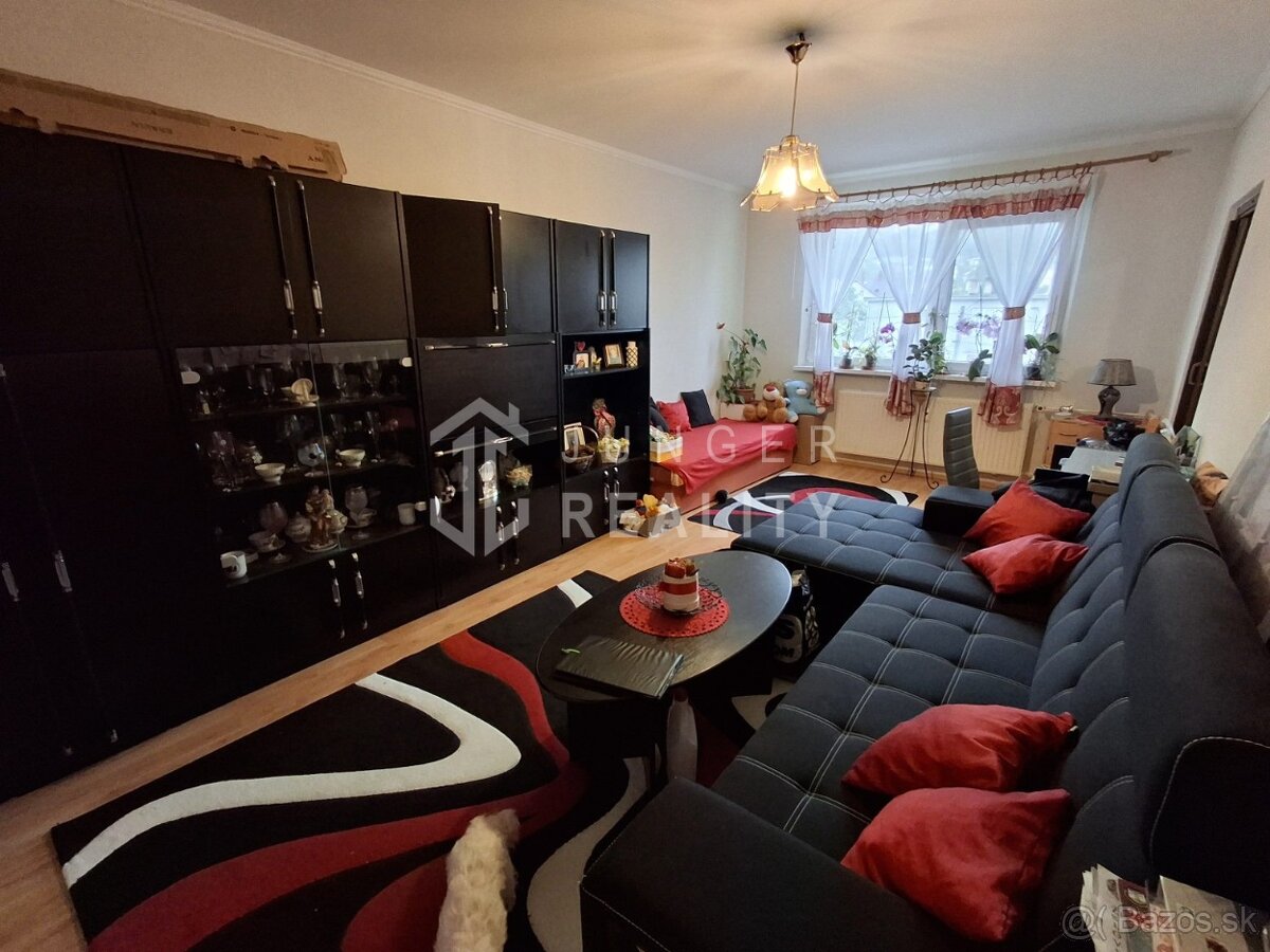 Znížená cena – Na predaj 3-izbový byt s balkónom v Rožňave - 2
