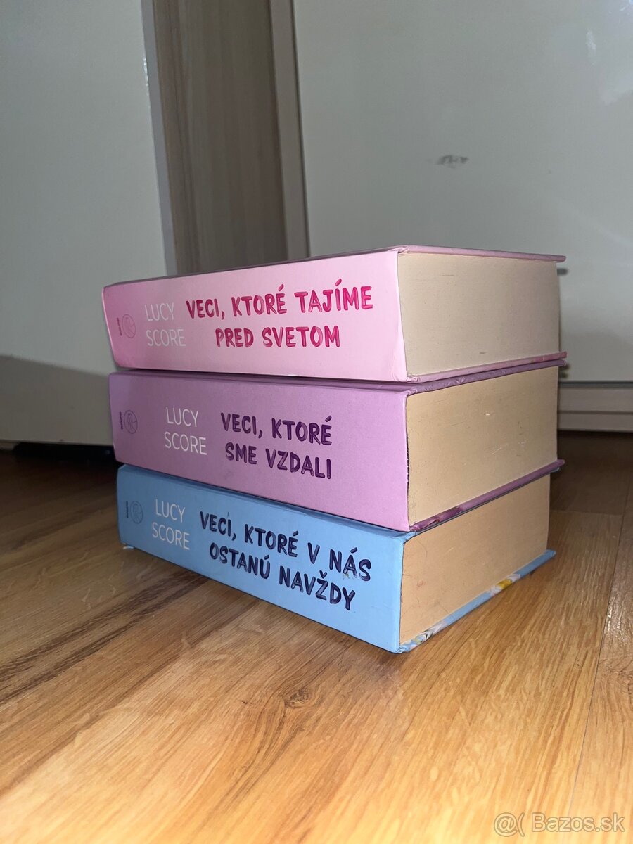 💫 Séria Knockemout – Lucy Score - 2