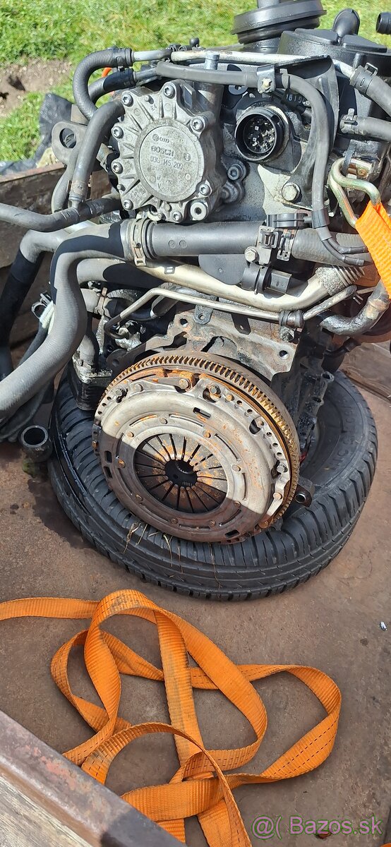 Rozpredam motor +prevodovku - 2