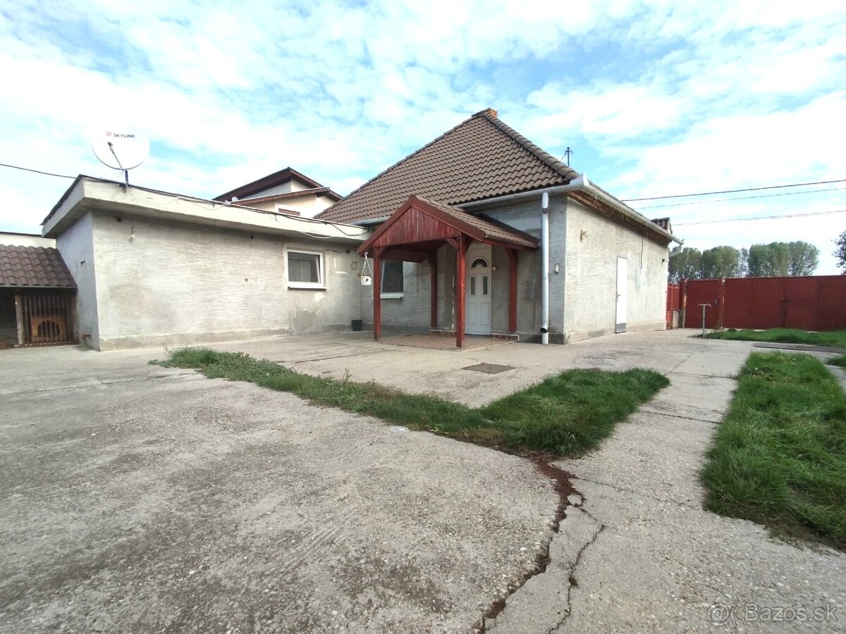 Rodinný dom s pozemkom 822 m2 vo Veľkom Mederi - 2